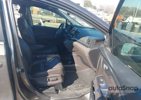 2018 Honda Odyssey Ex-L z USA, uszkodzony, nr VIN 5FNRL6H78JB100918